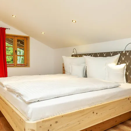 Apartment Staffen